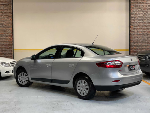 Renault Fluence 1.6 Confort 110cv 2013