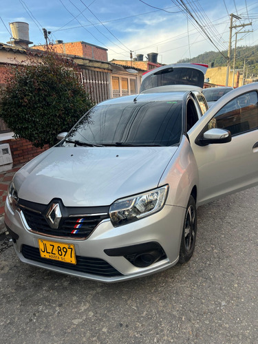 Renault Sandero 1.6 Authentique / Life