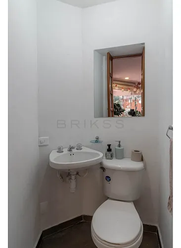 Apartamento En Venta En Los Rosales. Cod V2786