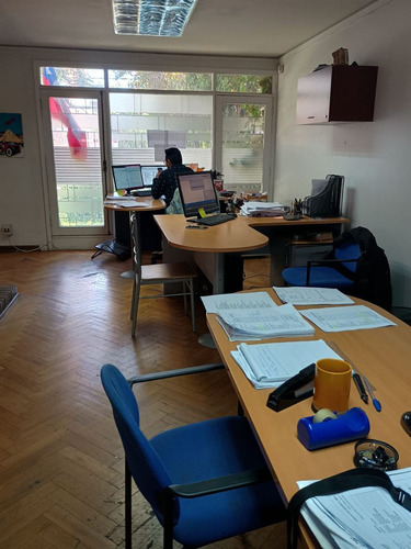 Casa En Venta De 4 Dorm. En Las Condes
