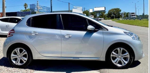 Peugeot 208 Nivel 2