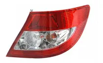 Comprar Farol Trasero Derecho Byd F3 - Dyd Repuestos