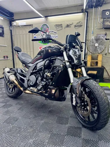 Benelli 502 C Cruiser