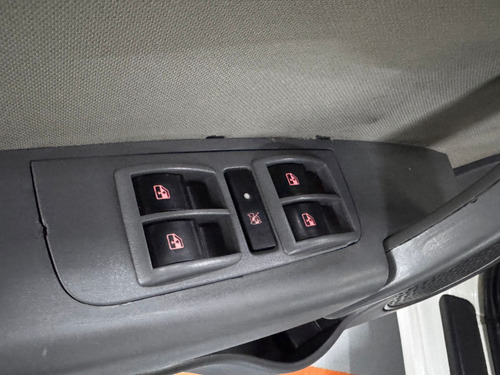 Fiat Palio 1.6 MPI ESSENCE 16V FLEX 4P MANUAL