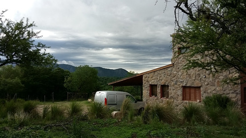 Casa Campestre Muy Amplia Y Cómoda Con 12.000m2 Propio Sen Villa General Belgrano, Se Puede Alquilar Con Opción A Compra.