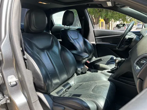 Dodge Dart 2.0 Limited Mt