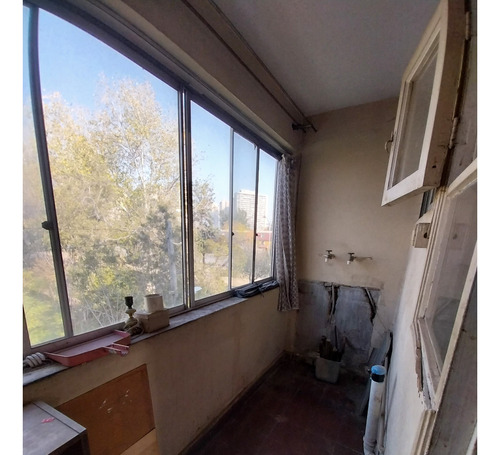 ¡¡¡ Ubicación Inmejorable, Ideal Para Remodelar A Tu Gusto !