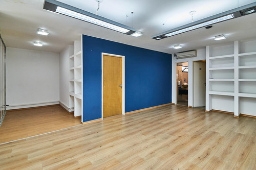 Venta Oficina 6 Ambientes - Microcentro