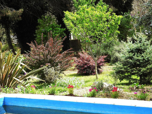 Casa En Venta - 3 Dormitorios 2 Baños - 3.108mts2 - Tandil
