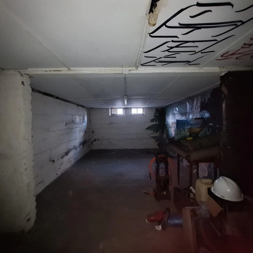 Arriendo Local Comercial Con Patente Varios