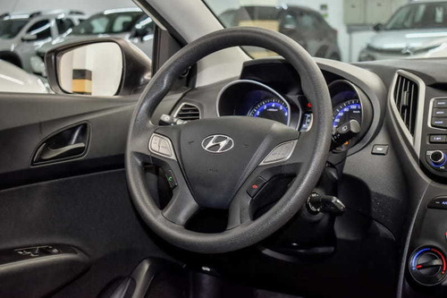 Imagem 6 de 15 de Hyundai Hb20 Unique 1.0 Flex 12v Mec