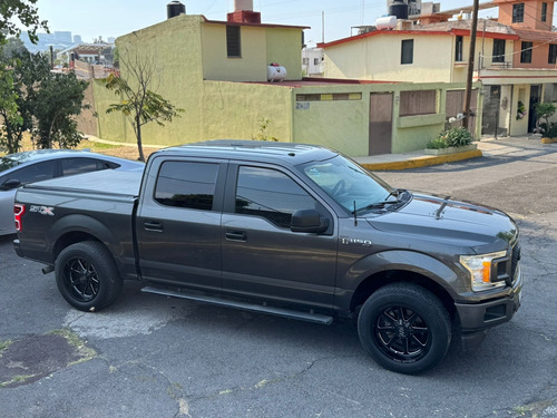 6 Cilindros 2.7 Ecoboost Rin 20 10 Vel 5 Modos Manejo Turbo