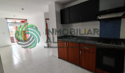 Apartamento En Arriendo En Antonia Santos Centro. Cod A16968
