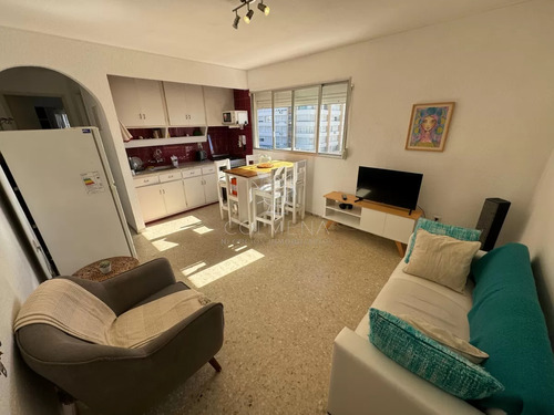 Apartamento 1 Dormitorio En Peninsula Con Garage