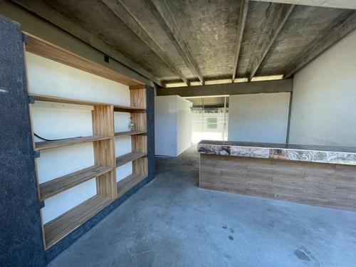 Venta Local Comercial - Solanas