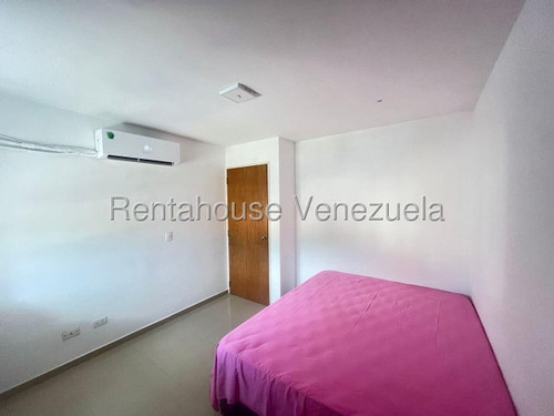 Valeria Chong Apartamento Venta Barquisimeto Lara Ciudad Roca Zona Este Conectado A Planta Electrica Residencial Economico Cocina Equipada Codigo Inmobiliaria Rent-a-house 25-24120