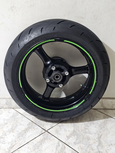 Aro Trasero Con Llanta De Kawasaki Ninja Zx10r 