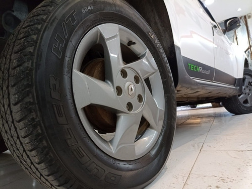 Imagen 6 de 10 de Renault Duster 2.0 4x4 Luxe Nav 138cv Gnc 2014
