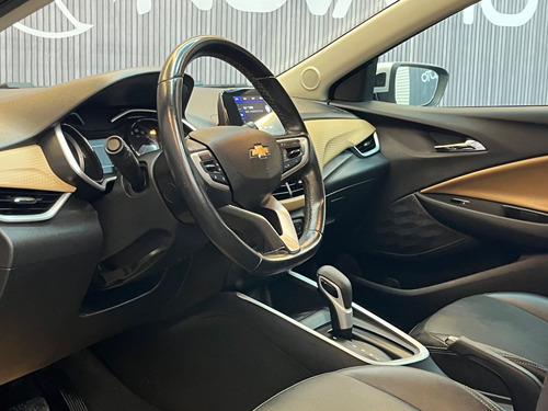 Chevrolet Onix HATCH PREM. 1.0 12V TB Flex 5p Aut.