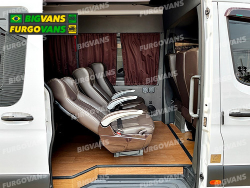 Mercedes-Benz Sprinter Furgão 2.2 314 Street Cdi Longo Teto Alto 10,5m3 5p 6 marchas
