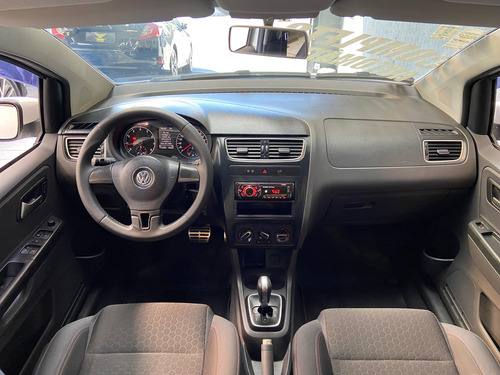 Volkswagen Crossfox 1.6 Vht Total Flex I-motion 5p