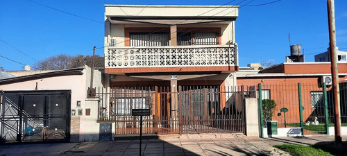 Venta Casa 5 Ambientes Jose C Paz Centro