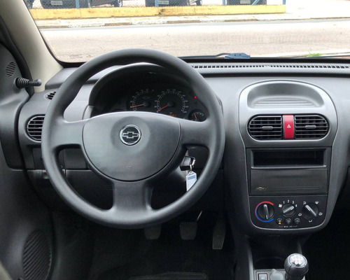 Chevrolet Corsa 1.4 Mpfi Maxx 8v Flex 4p Manual