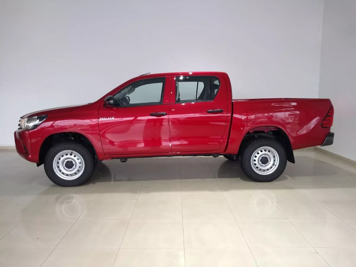 Toyota Hilux 2.4 Cd Dx 150cv 4x2