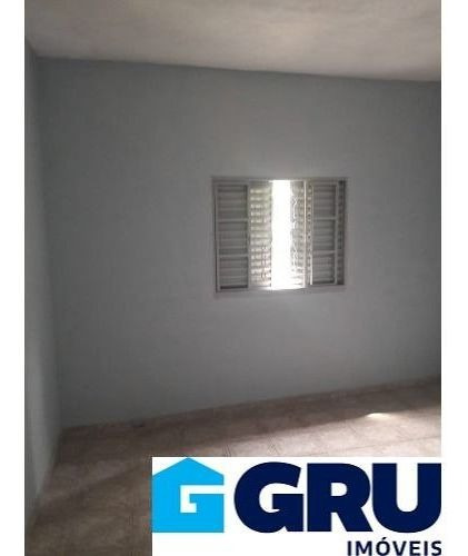 Sobrado Proximo Ao Clube Vila Galvão Com 2 Dorms 3 Vagas. Quintal. - Sob590