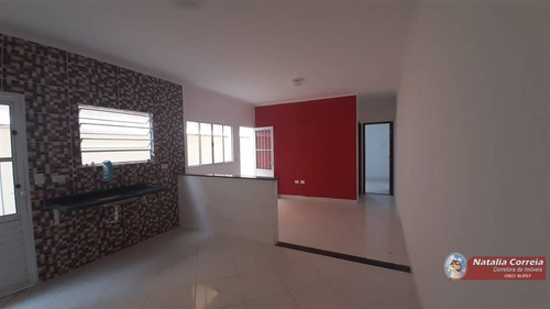 Imagem 9 de 13 de Casa Com Piscina No Litoral
