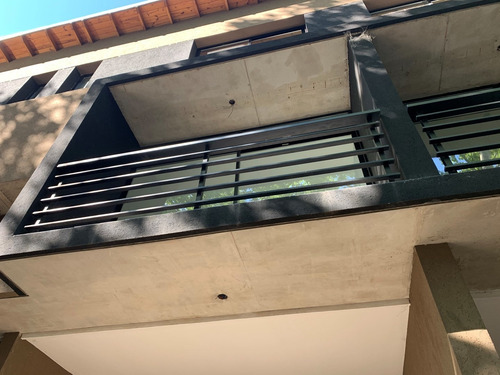 Imagen 4 de 21 de Casa Chalet En Venta Ubicado En Tigre, Zona Norte