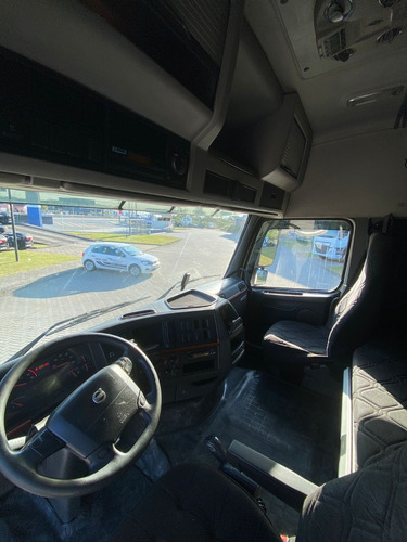 Imagem 8 de 14 de Volvo