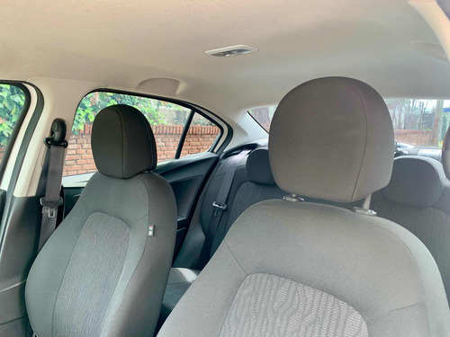 Fiat Cronos 1.3 Drive Cvt