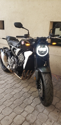 Imagen 3 de 15 de Honda Cb1000r 2020 1700km Igual A Nueva.