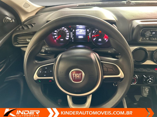 Fiat Cronos 1.3 Flex 4p