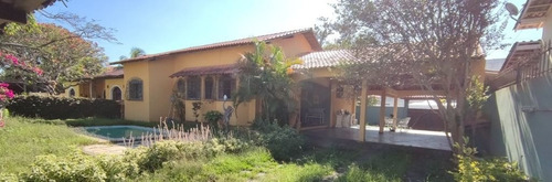 Imagem 2 de 6 de Casa Linear 4 Quartos Sendo 1 Suíte, 3 Vagas, Churrasqueira, Piscina, Itaipu - Ca0253