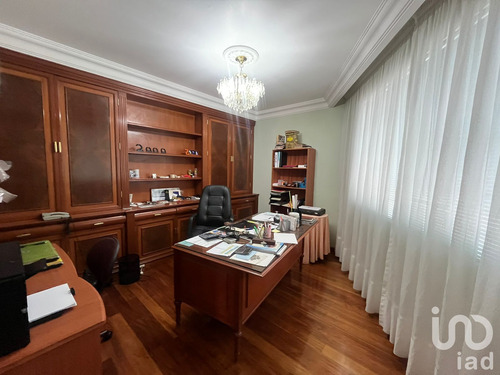 Venta Casa 5 Ambientes Lomas De Chapultepec Vii Sección