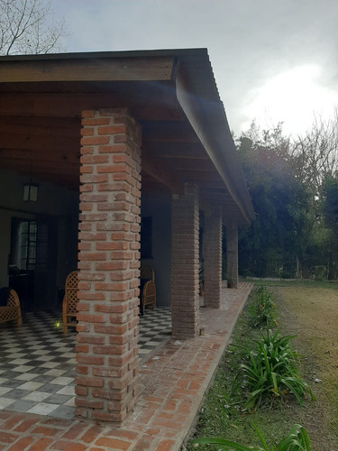 Imagen 17 de 22 de Hermoso Chalet Sobre Lote De 5100m2 En Cañuelas