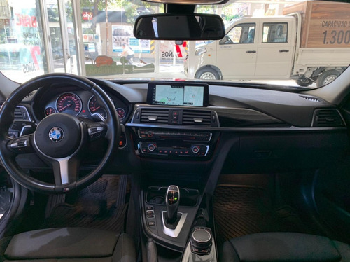 Imagen 10 de 14 de Bmw 330i Sport