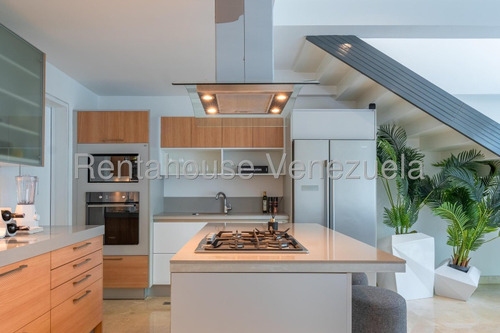Apartamento En Venta Lomas De Las Mercedes As