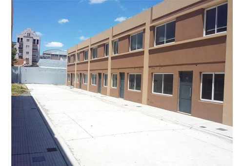 Imagen 7 de 12 de Dúplex De 3 Amb C/cochera En Ramos Mejía