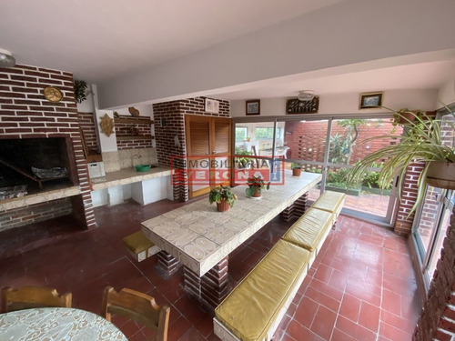 Imagen 23 de 28 de Amplia Casa En Pda. 25 A La Venta