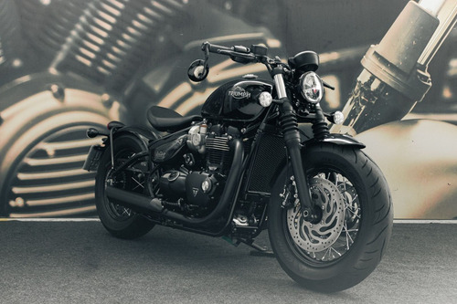 Imagem 4 de 9 de Bobber Black