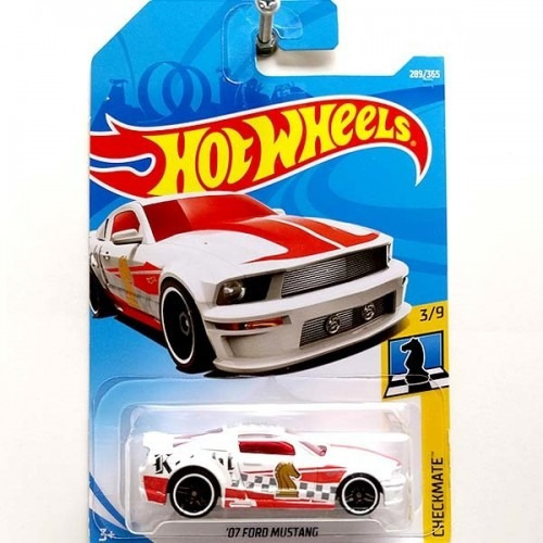 Hot Wheels # 3/9 - 07 Ford Mustang - 1/64 - Fjy92