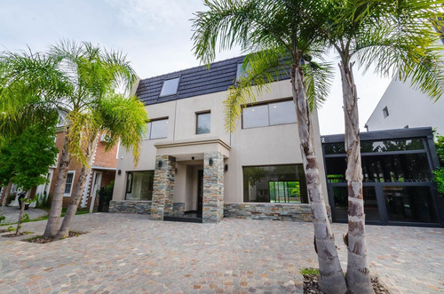 Imagen 1 de 30 de Casa - Venta - Tigre