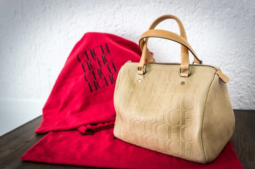 Andy 7 Carolina Herrera Online Shop, UP TO 65% OFF | lavalldelord.com