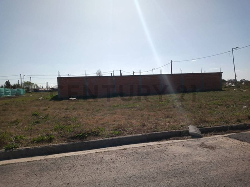 Lote De 280 M2 En Barrio Abierto