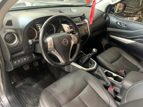 Nissan Np300 2.3 Frontier Le Cd 4x2 Mt