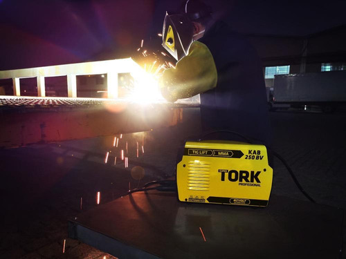 Máquina De Solda Inversora Kab250 Bivolt Ie-8250 Super Tork