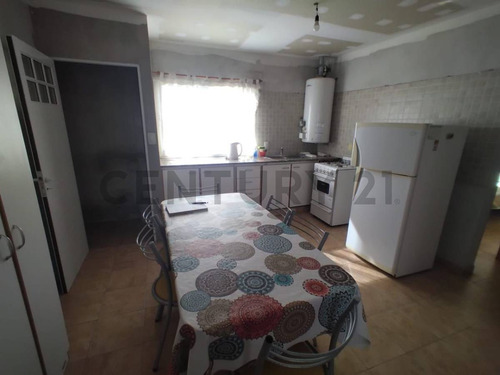 Venta De Edificio De Cochera